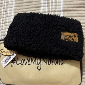 Nordic Beach Black Fleece Headband with Pouch NWT